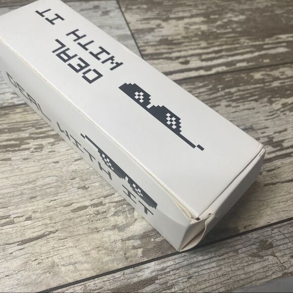 5/$25 Novelty 8-Bit Deal With It Meme Sunglasses - Picture 3 of 5